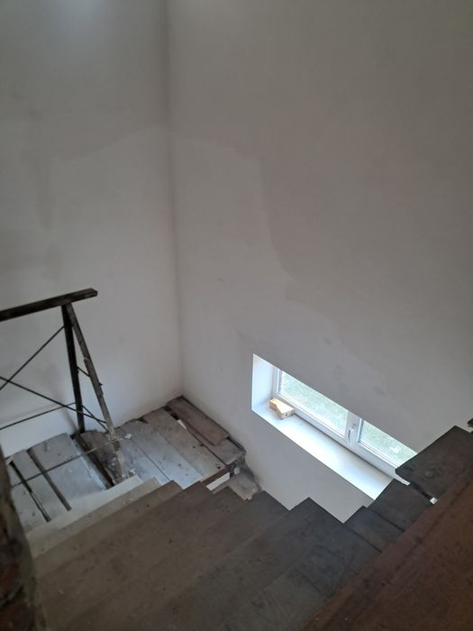 Продається будинок на 2 сім' їв с. Байківці