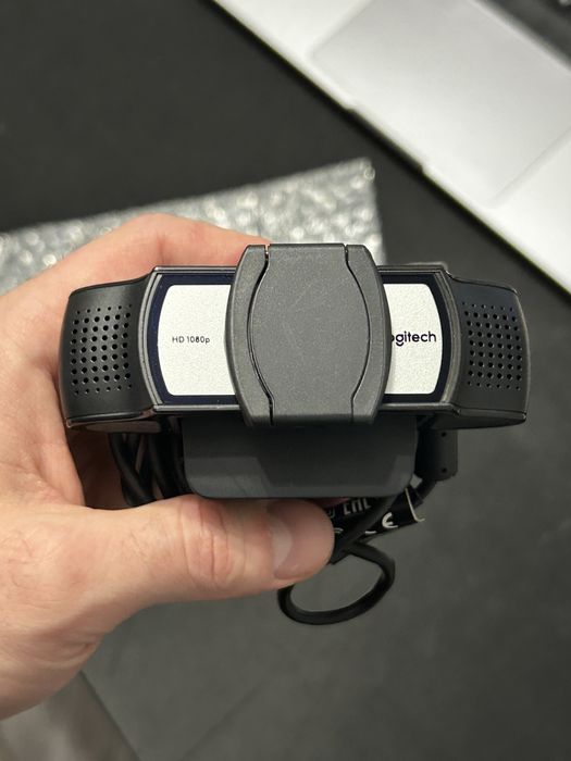 В гарному стані Веб-камера Logitech c930e 1080p 30fps (860-000568)