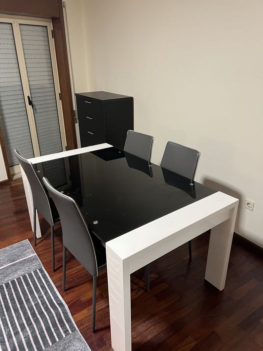 Mesa de cozinha / sala