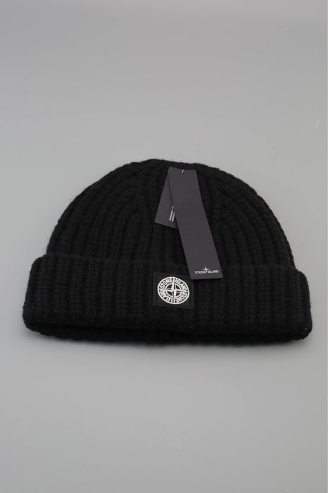 Стильні зимові шапки Stone Island — чорна та сіра