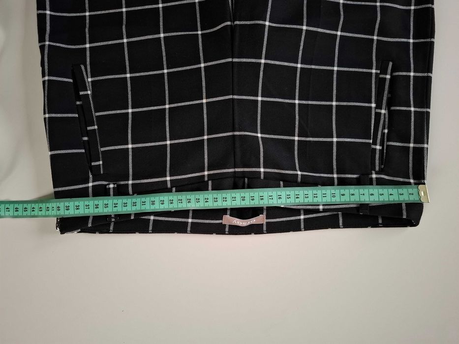 Spodnie materiałowe w kratkę Orsay 36