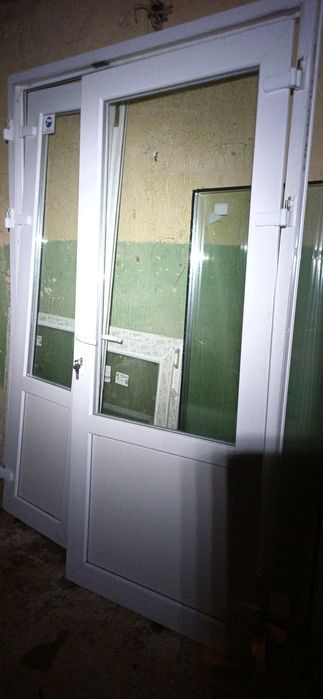 Металопластиковые окна двери входная группа новые и б/у