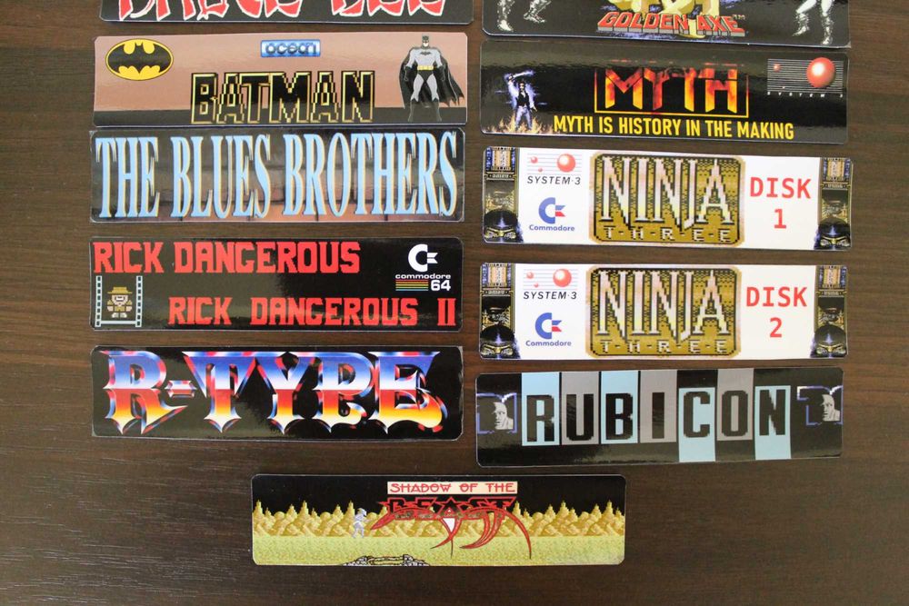 19 nalepek na dyskietki 5.25" C64 ATARI XL XE