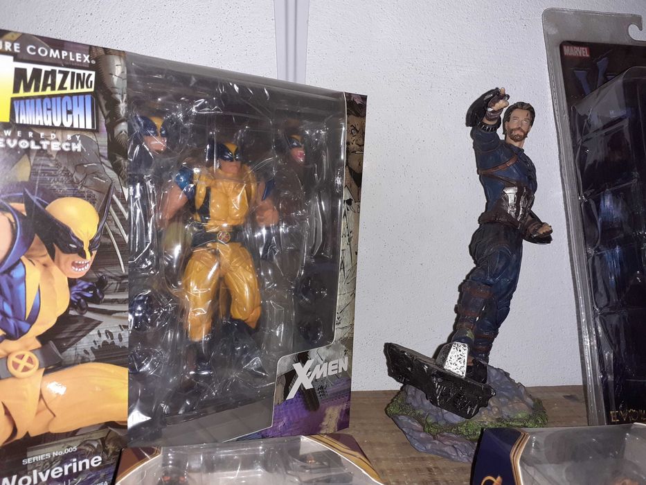 Figuras Wolverine Captain América Deadpool Venom ...