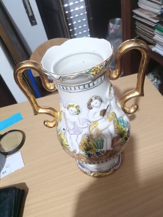 Jarrão decorativo para flores antigo