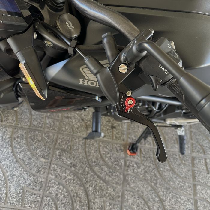 Honda CB300R Neo Sports Café 2023 | Full Extras