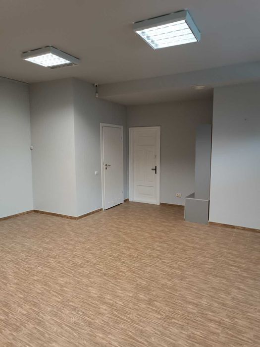 Продаж офісно-складського приміщення м. Новояворівськ