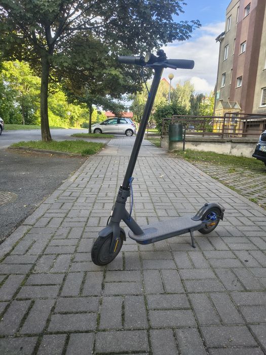 Hulajnoga elektryczna Xiaiomi mi 3