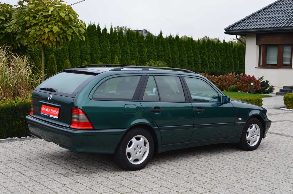 # Przebieg 147 tys km # Klima # Szyberdach #