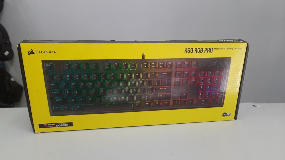 Ігрова клавіатура Corsair k60 rgp pro