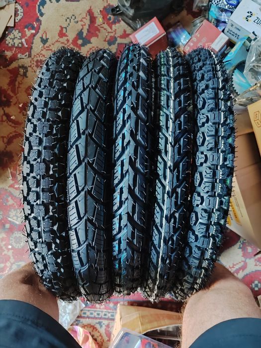 Покришка 2.75-17 різні протектори.Якість супер.6 слойна.