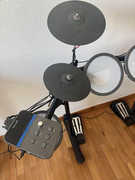 Bateria Eletrica Thomann