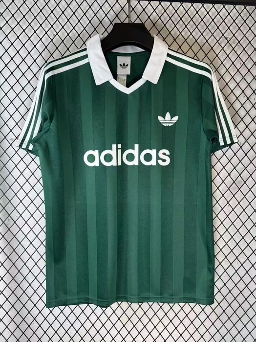 Adidas várias cores M/L