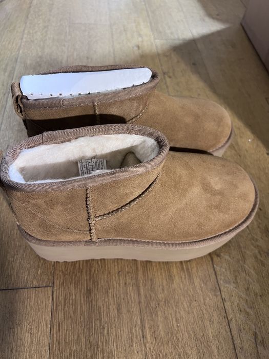 UGG Classic Ultra Mini Platform Chestnut T.37 - Novas