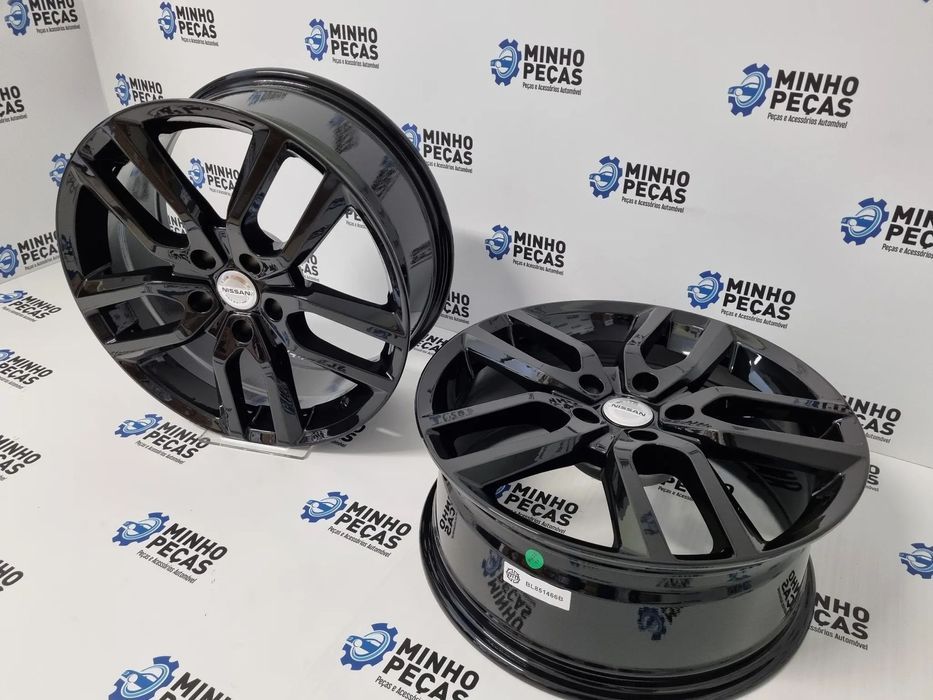 Jantes Nissan Qashqai em 18 Preto Brilho (5x114.3)