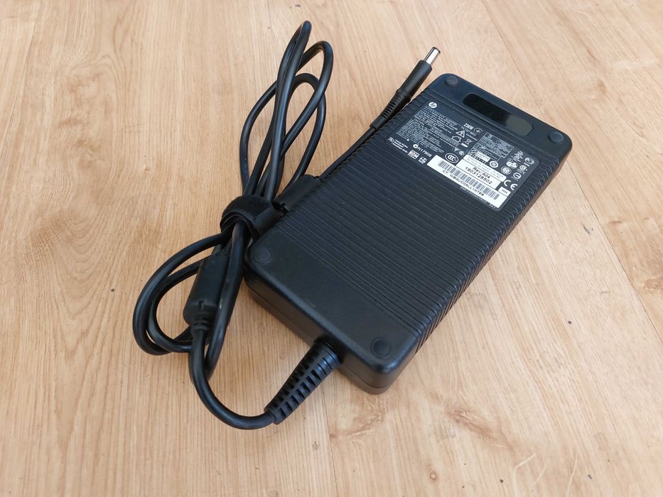 Zasilacz HP 19,5V 11,8A 230W 7,4mm + kabel C13