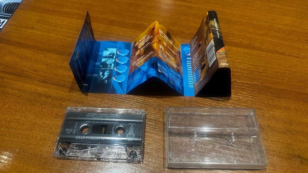 Kaseta magnetofonowa Deep Forest III - Comparsa