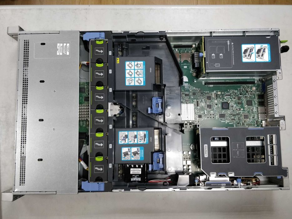 CISCO C240 M4 | 40 vCPUs | 32GB DDR4 |  26 x 2.5" Disks | 2 x 300GB63825525326337122