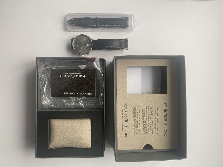продам часы MAURICE LACROIX EL1088-SS001-812-1