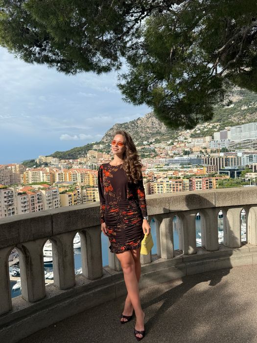 Сукня в стилі dolce gabbana