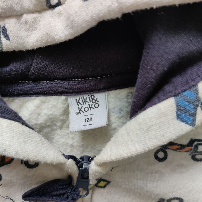 Bluza z kapturem w pojazdy 122