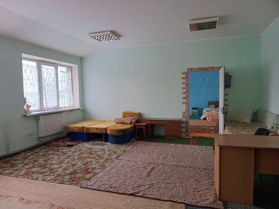 Без застави На  1-3 місяці 3-х кімн. частину будинку міс