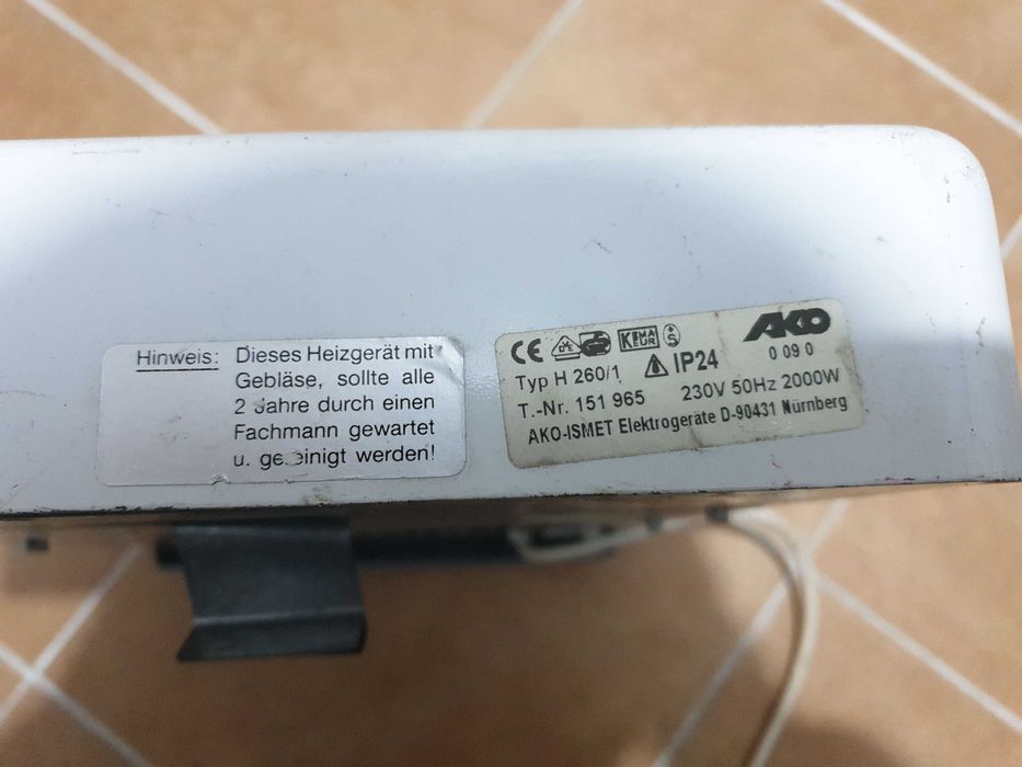 Grzejnik ścienny / Termowentylator AKO 2000W (H 260/1) IP24