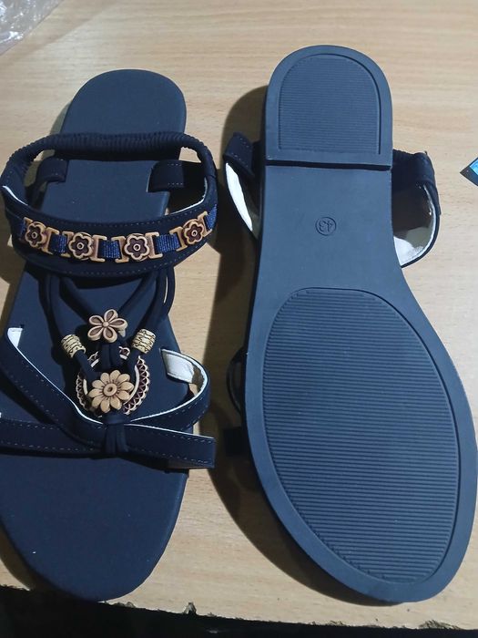 Шлепки жіночі-дівчачі