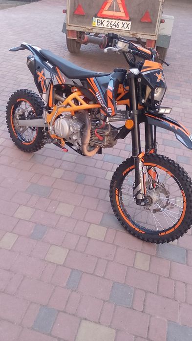 Продається Піт байк Geon Xride 190 в хорошому стані..