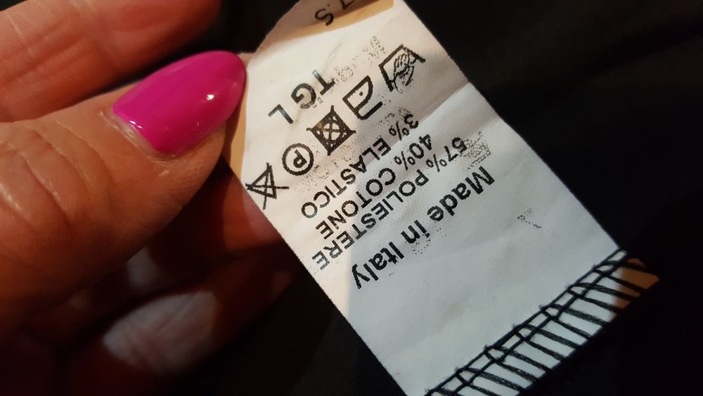 Sukienka mini czarna