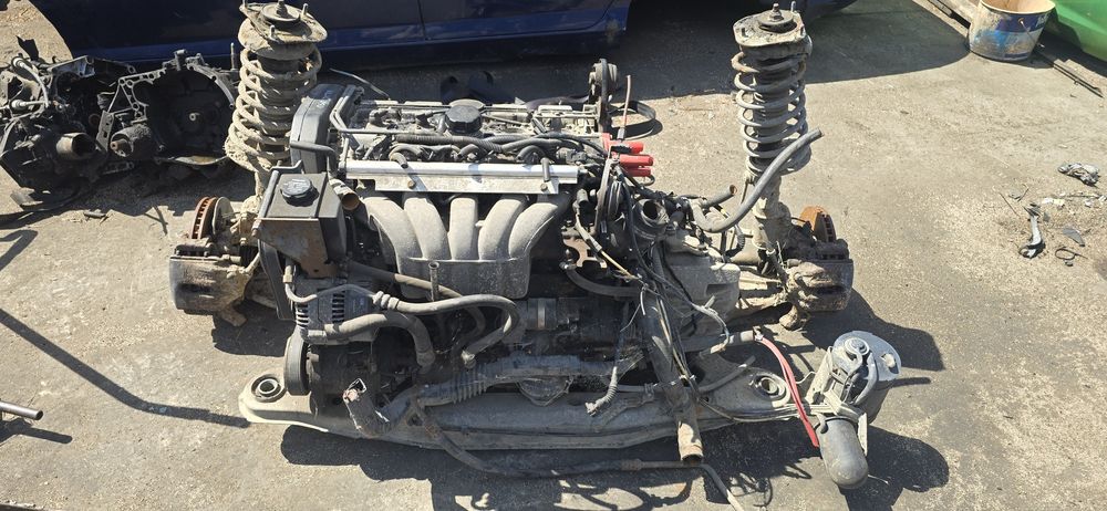 Sanki maglownica zwrotnica mcperson silnik skrzynia biegów  Volvo 850 2,0 części