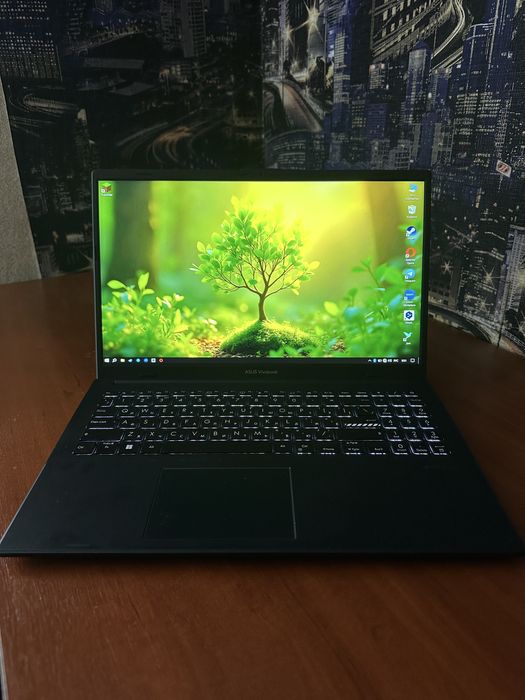 Asus Vivobook 15 новий! строчно