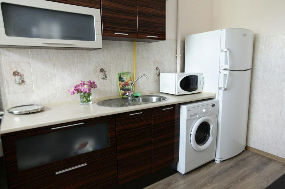 Звоните, есть свободные варианты, посуточно квартира