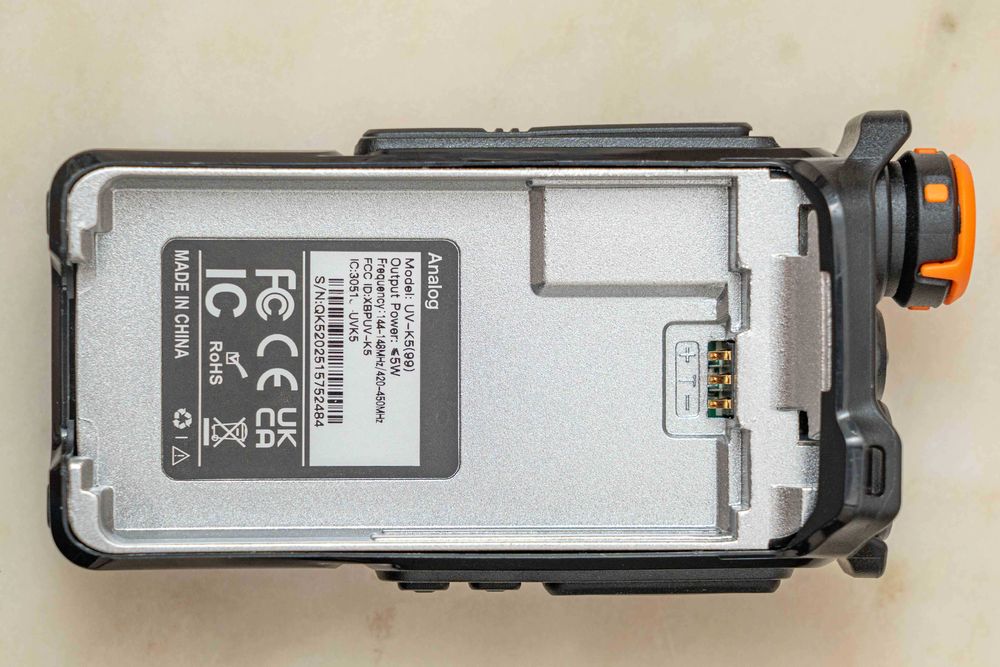 walkie talkie Quansheng UV-K5(8) novo na embalagem.