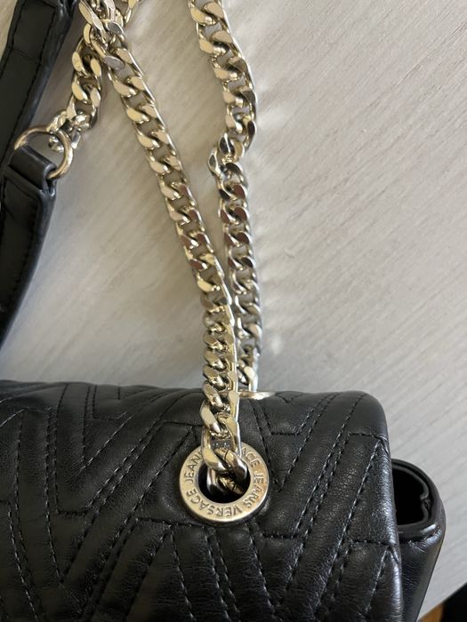 Bolsa versace preta com dourado