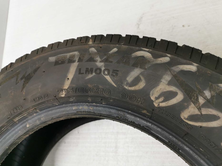 1x Bridgestone Blizzak LM005 215/60r16 99H N1335
