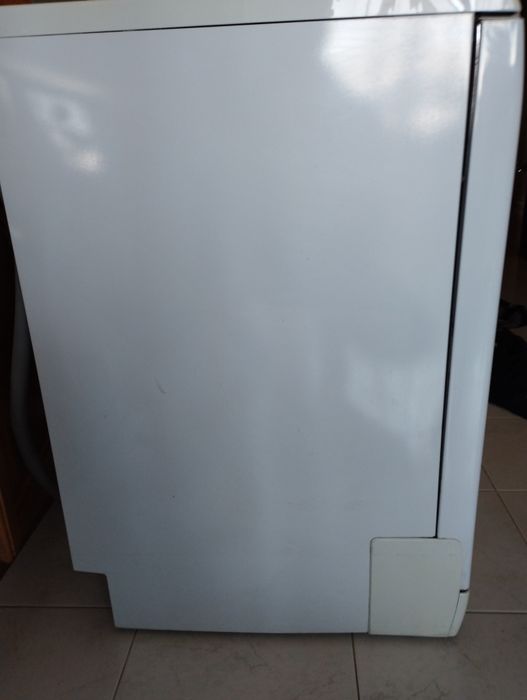 Máquina de lavar loiça ariston