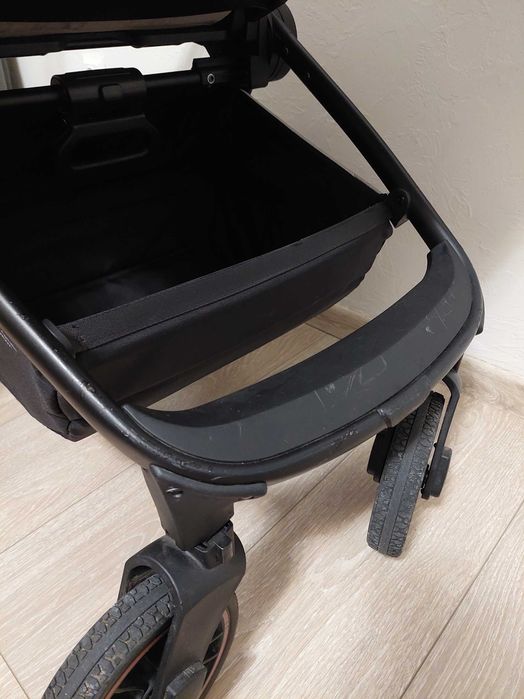 Carrello Epika beige 24 року