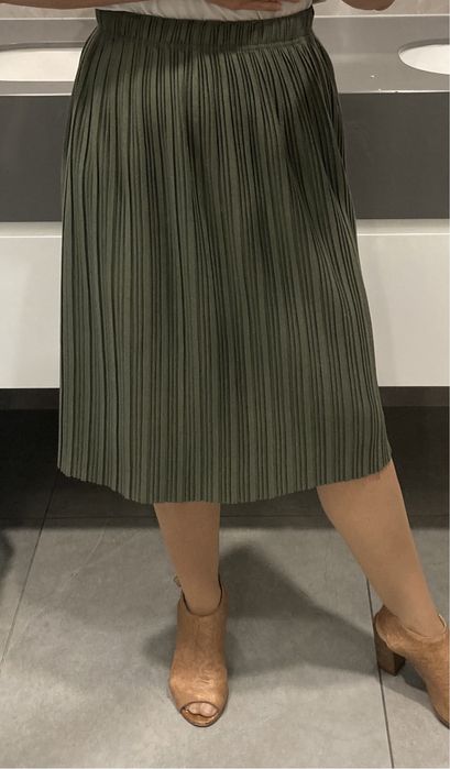 Plisowana spódnica khaki reserved rozm. 164 XS S