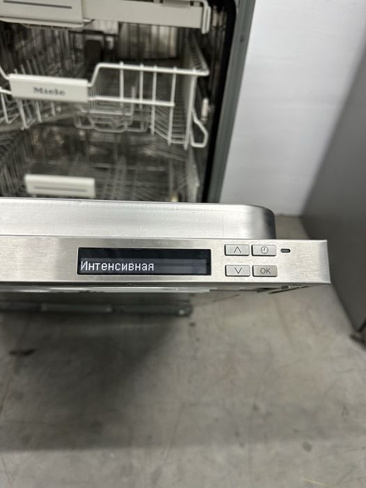 Посудомийна машина Miele G6360 SCVi  81см