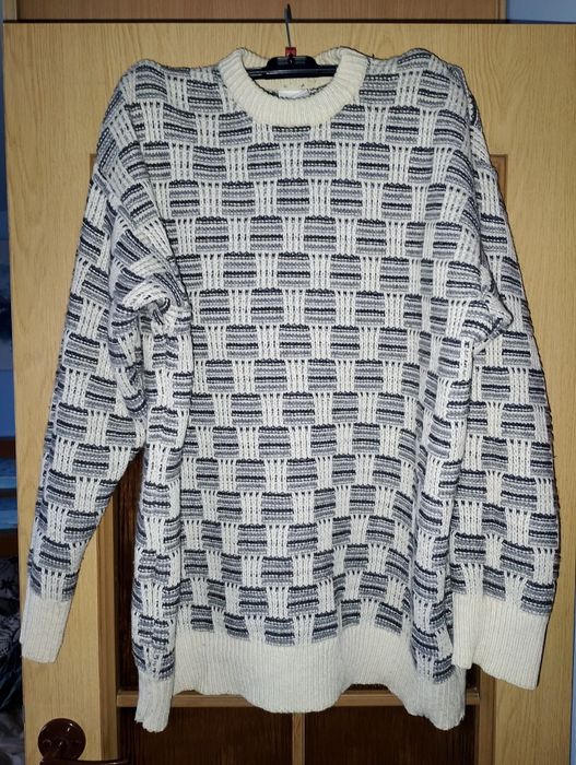 Swetr męski oversize