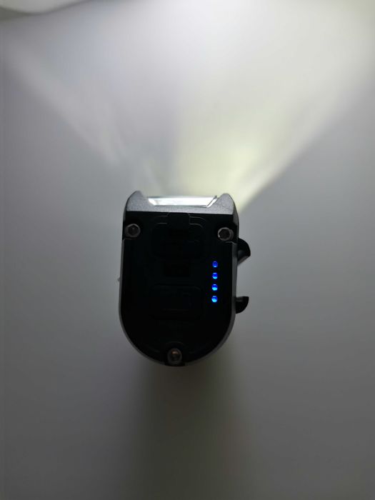 Новий велосипедний ліхтар потужний фонарик