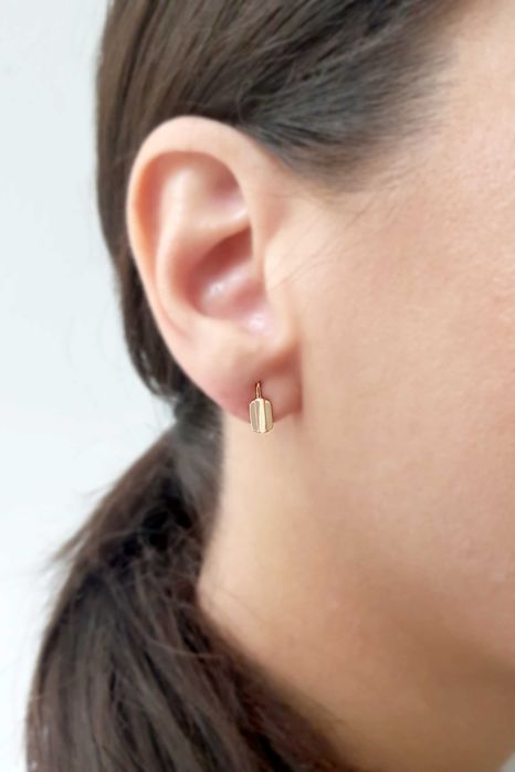 Złote kolczyki profilowane blaszki na angielskie zapięcie pr. 585