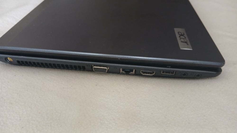 Portátil Acer a Funcionar