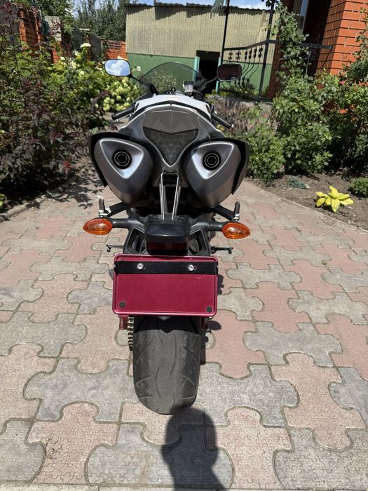 Мотоцикл Yamaha YZF R1 crossplane з документами