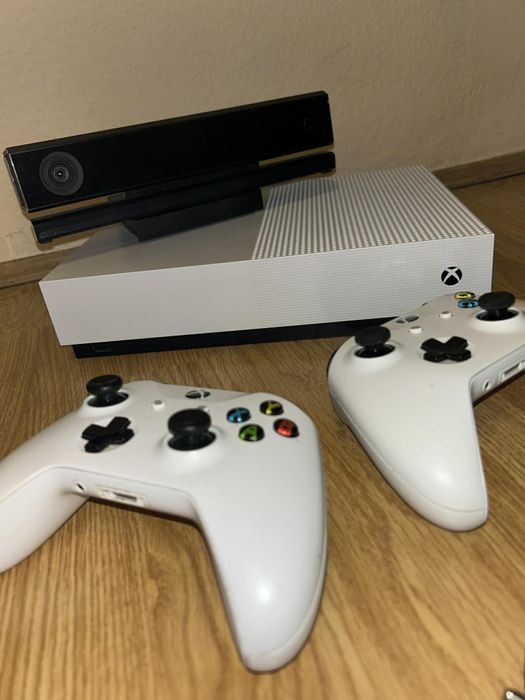 Xbox one S all digital+kinect+2pady