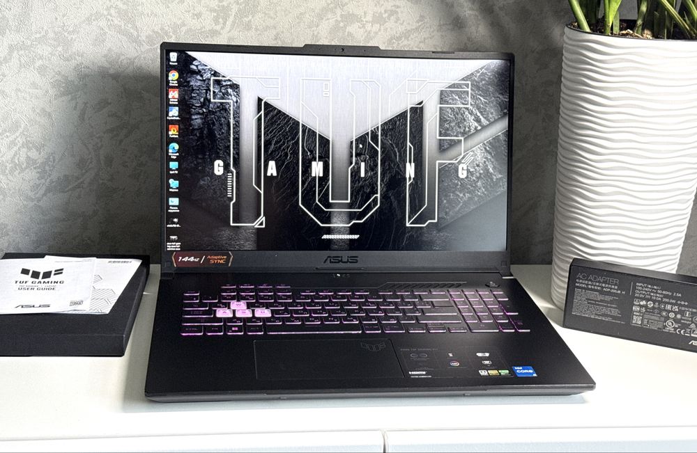 Asus Tuf F17/2025/i5-12th/RTX3050-4GB/144hz/16GB/512GB.