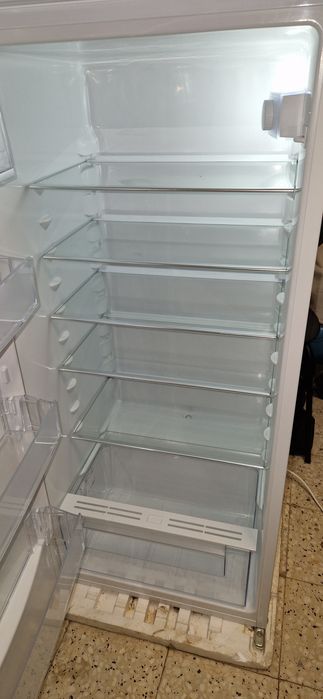 Chlodziarka Electrolux LRB3AF12S