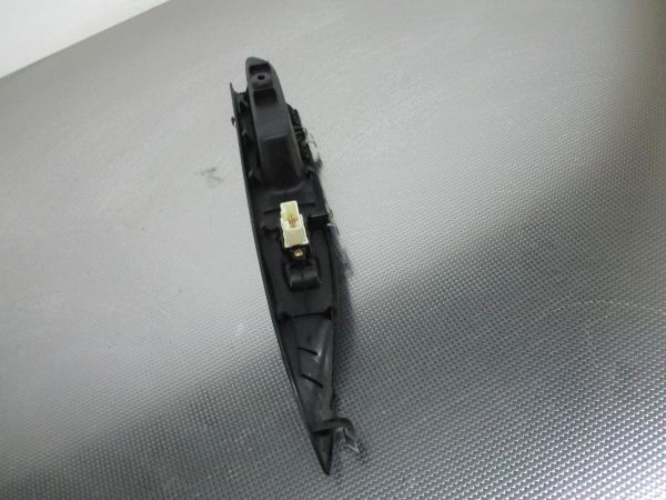 Comando / botão / interruptor vidros frente direito MAZDA 6 Hatchback419084224651612163