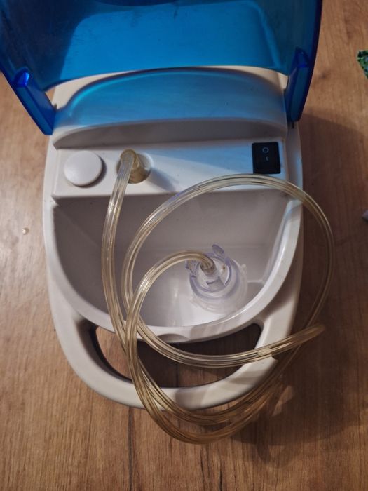 Inhalator  w dobrym stanie